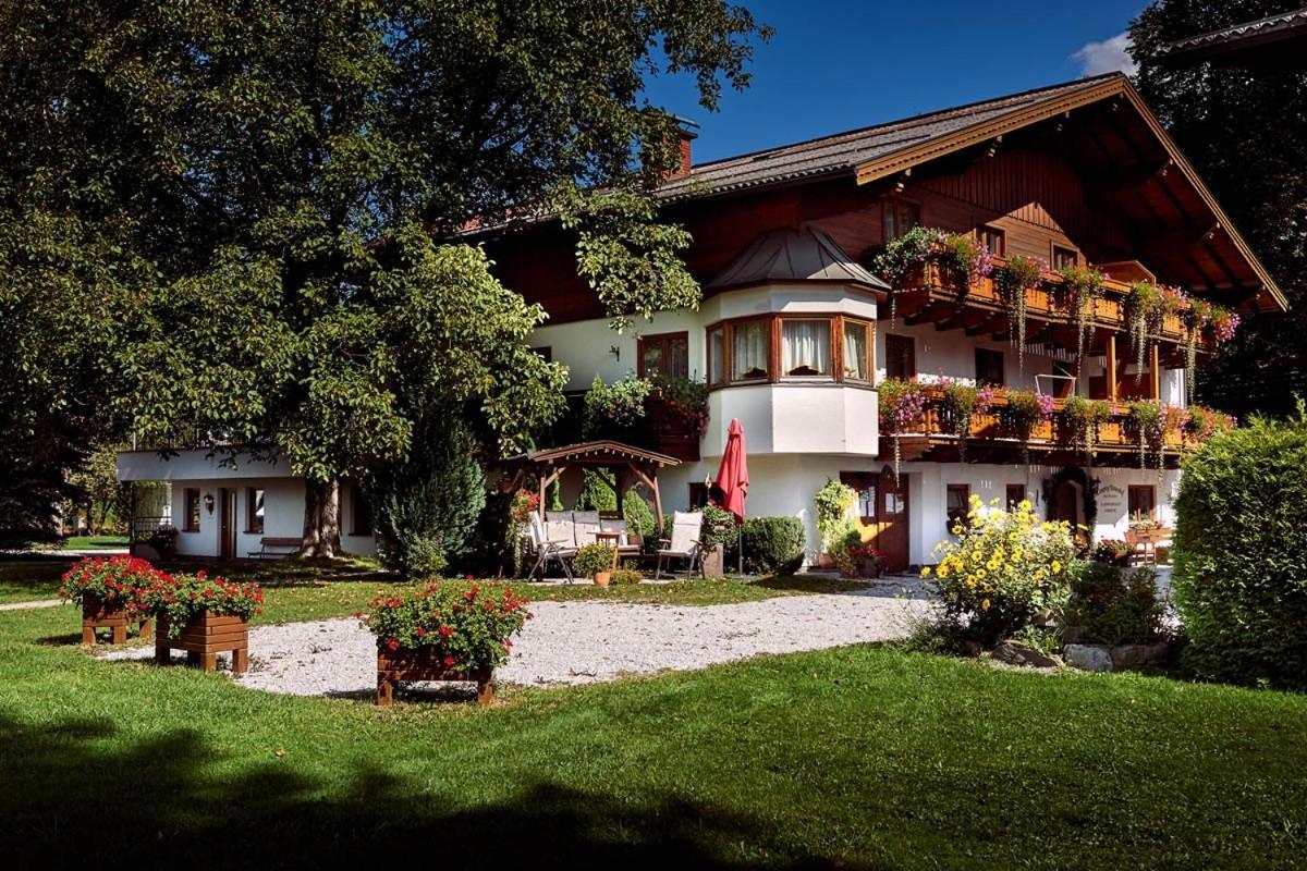 Gaestehaus Kastenhof سانكت يوهان ايم بونغ المظهر الخارجي الصورة